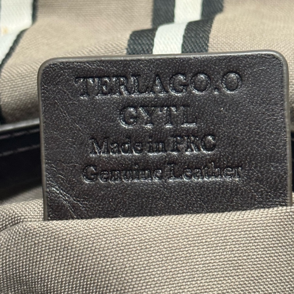 Bally Men’s satchel. My man purse for international travel. Barely any wear. - Picture 5 of 7